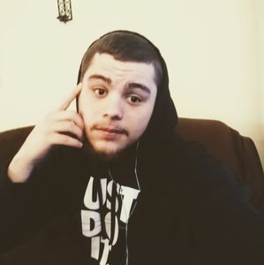 Meet your Posher, Cory